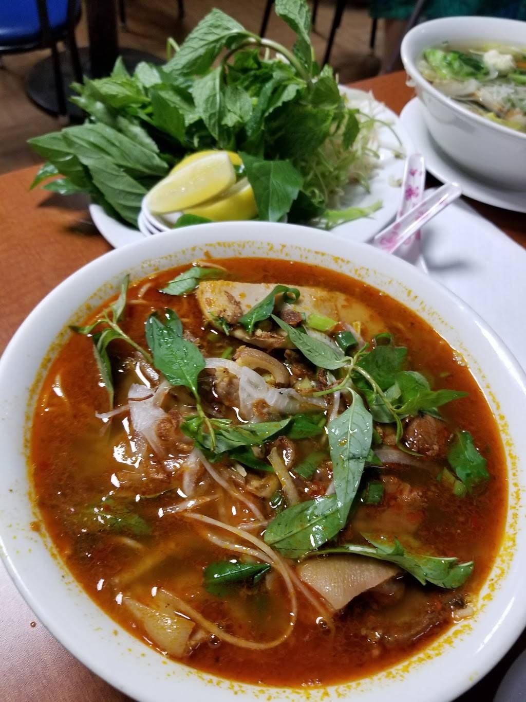 Super Pho Waialae | restaurant | 3538 Waialae Ave, Honolulu, HI 96816, USA | 8087359989 OR +1 808-735-9989