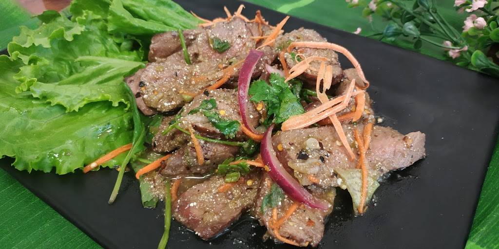 Wood Cafe Thai Cuisine | restaurant | 3250 Yorba Linda Blvd, Fullerton, CA 92831, USA | 6572481385 OR +1 657-248-1385