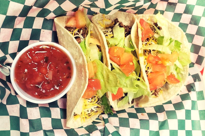 Shamrock Bar & Grill | restaurant | 4919 SE 82nd Ave, Portland, OR 97266, USA | 5037883453 OR +1 503-788-3453