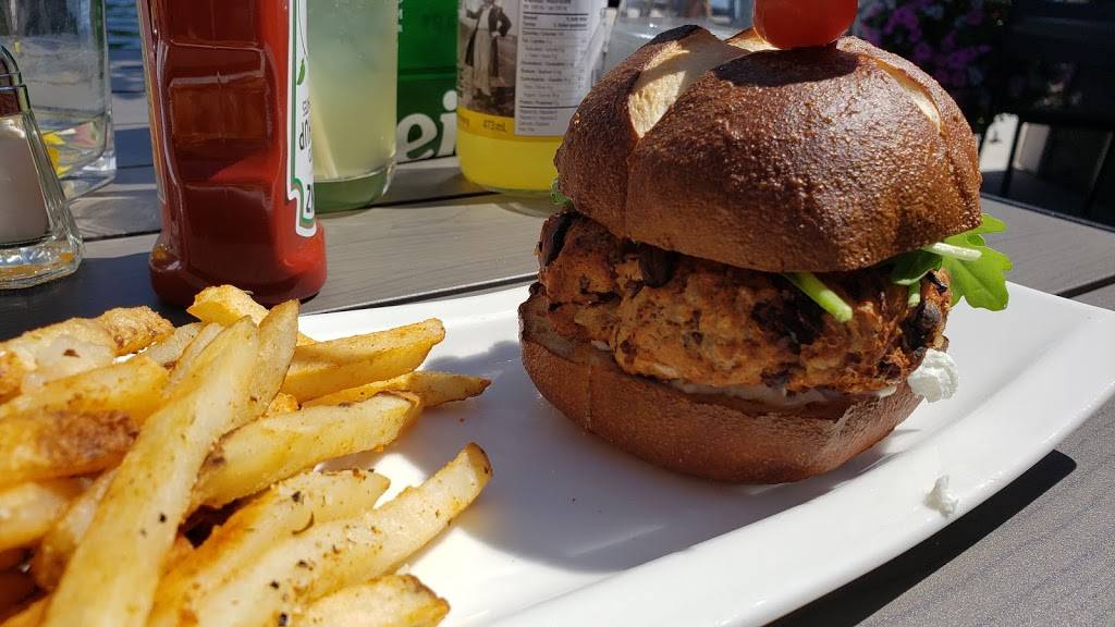 Lakeside Bala Limited | restaurant | 3068 Muskoka District Road 169, Bala, ON P0C 1A0, Canada | 7056419589 OR +1 705-641-9589