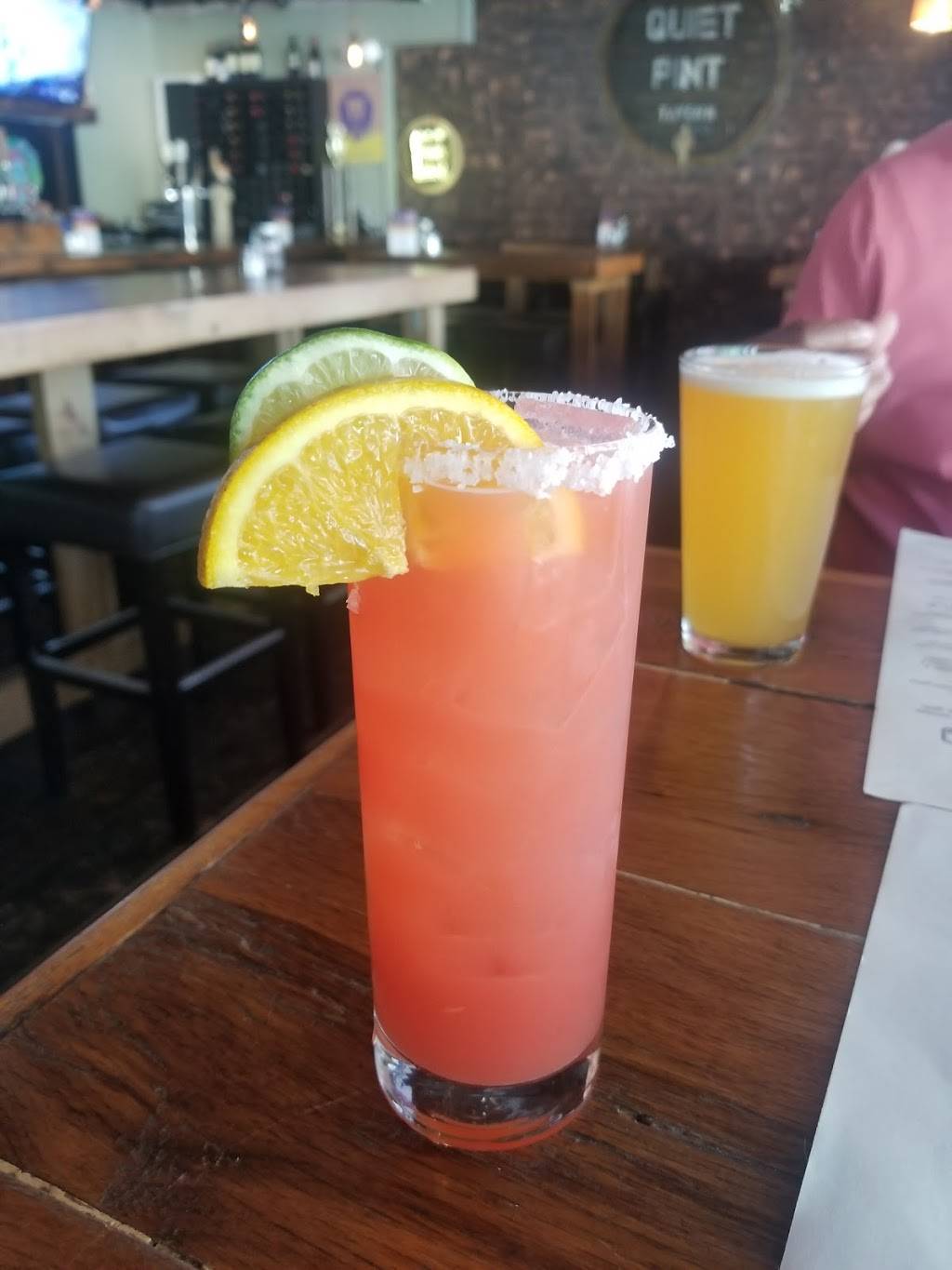 The Quiet Pint Tavern | restaurant | 1420 W 1st St, Winston-Salem, NC 27101, USA | 3368936881 OR +1 336-893-6881