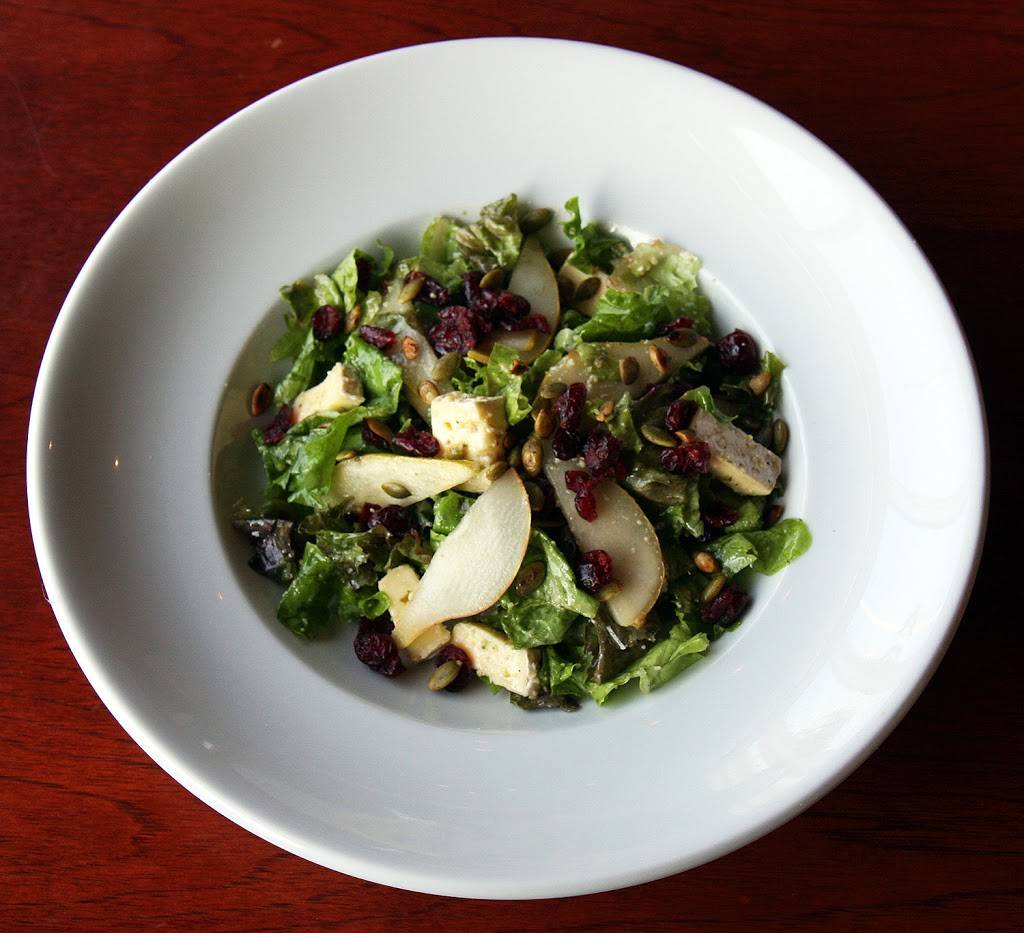 Wahoo! Grill | restaurant | 1042 W College Ave, Decatur, GA 30030, USA | 4043733331 OR +1 404-373-3331