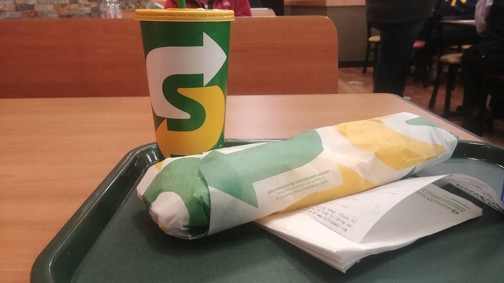 Subway | restaurant | 2100 N Bechtle Ave, Springfield, OH 45504, USA | 9373421104 OR +1 937-342-1104