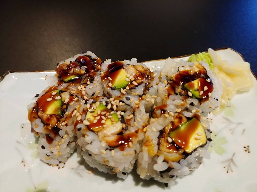 NANA SUSHI | restaurant | 670 Eglinton Ave W #4, Mississauga, ON L5R 3V2, Canada | 9057129724 OR +1 905-712-9724