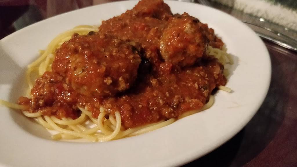 Tutto Famiglia | restaurant | 23766 Mercury Rd, Lake Forest, CA 92630, USA | 9494725466 OR +1 949-472-5466