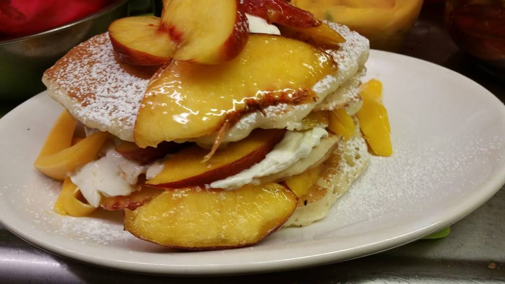 Stockers On the Park | restaurant | 6731 Madison Rd, Thompson, OH 44086, USA | 4402983547 OR +1 440-298-3547