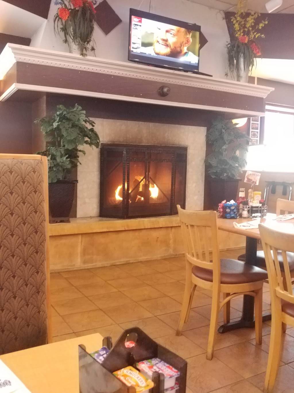 Little Daddys | restaurant | 22250 Eureka Rd, Taylor, MI 48180, USA | 7342878600 OR +1 734-287-8600