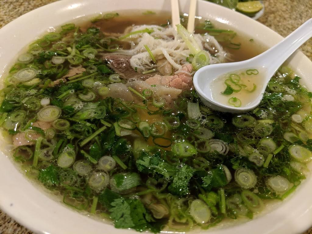 Pho 75 | restaurant | 1721 Wilson Blvd, Arlington, VA 22209, USA | 7035257355 OR +1 703-525-7355