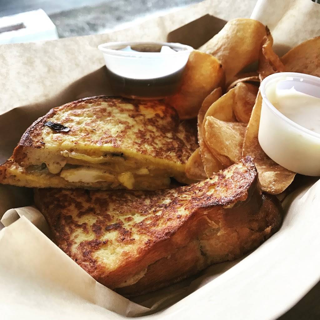 Amazin Melts | restaurant | 235 Main St, New Paltz, NY 12561, USA | 8454192808 OR +1 845-419-2808