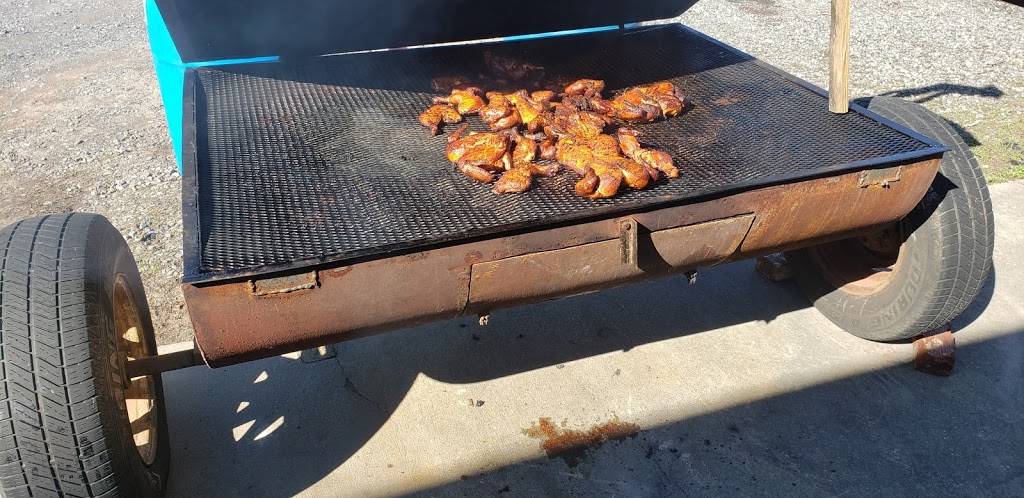 B&J Smokehouse &Bbq | restaurant | 1206 W Franklin Blvd, Gastonia, NC 28052, USA | 7042156760 OR +1 704-215-6760