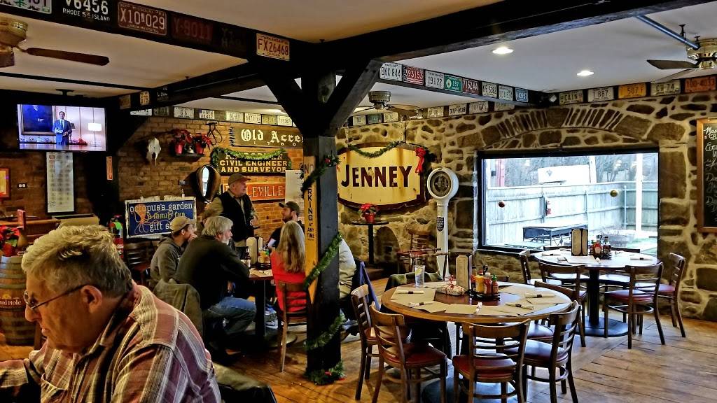 Oak Hill Tavern & BBQ | restaurant | 565 Tower Hill Rd, North Kingstown, RI 02852, USA | 4012943282 OR +1 401-294-3282