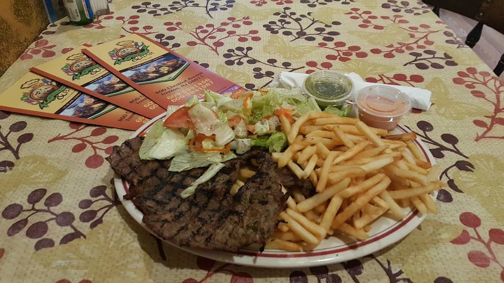 Casdeluna | restaurant | 800 Chestnut Ave, Trenton, NJ 08611, USA | 6093941456 OR +1 609-394-1456