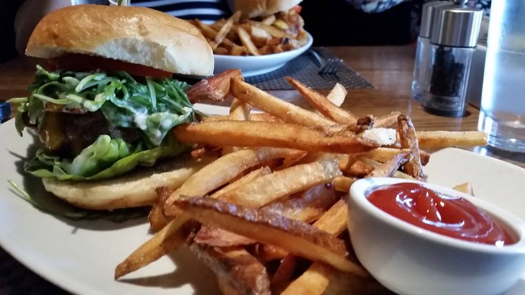 Vermilion | restaurant | 1120 King St, Alexandria, VA 22314, USA | 7036849669 OR +1 703-684-9669