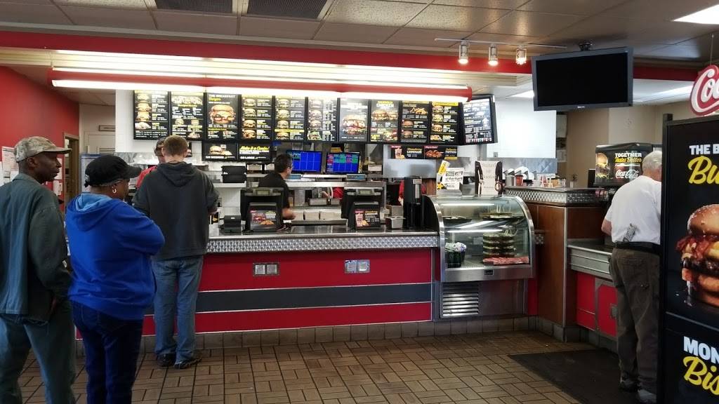 Carls Jr. | restaurant | 729 Taylorville Rd, Grass Valley, CA 95949, USA | 5304775649 OR +1 530-477-5649