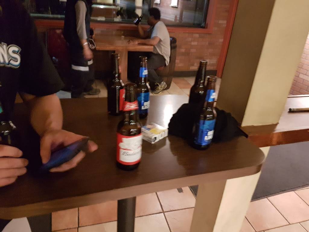 Good Time Charly Bar & Grill | restaurant | 4715 Tecumseh Rd E, Windsor, ON N8R 1A1, Canada | 5199480600 OR +1 519-948-0600