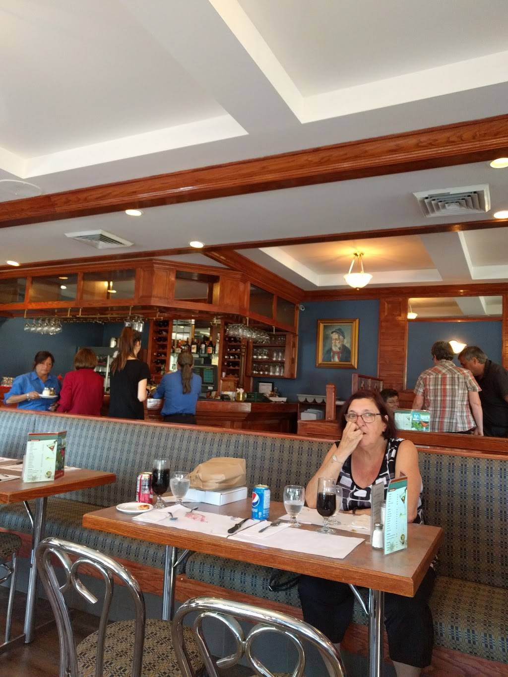 Capitaine Nicolas | restaurant | 697 Rue Notre-Dame, Repentigny, QC J6A 2X1, Canada | 4509327744 OR +1 450-932-7744