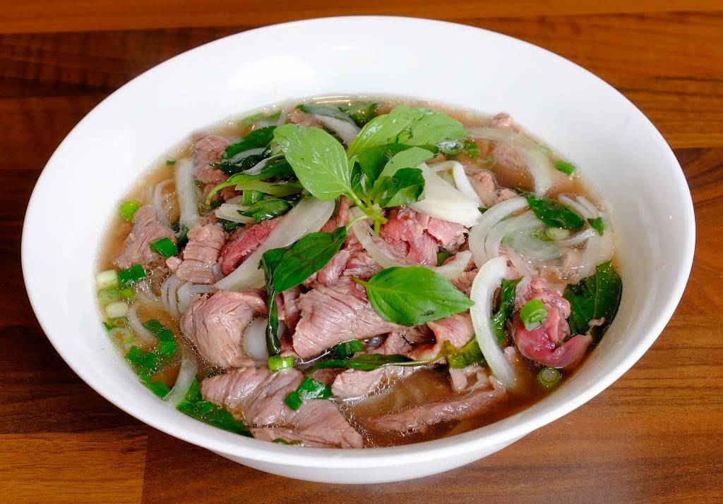 Banh Mi Madame Ly | restaurant | 766 Rue Beaubien E, Montréal, QC H2S 1S7, Canada | 5143794500 OR +1 514-379-4500