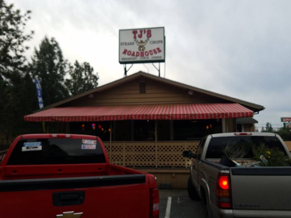 T Js Roadhouse | restaurant | 520 S Auburn St, Colfax, CA 95713, USA | 5303461040 OR +1 530-346-1040
