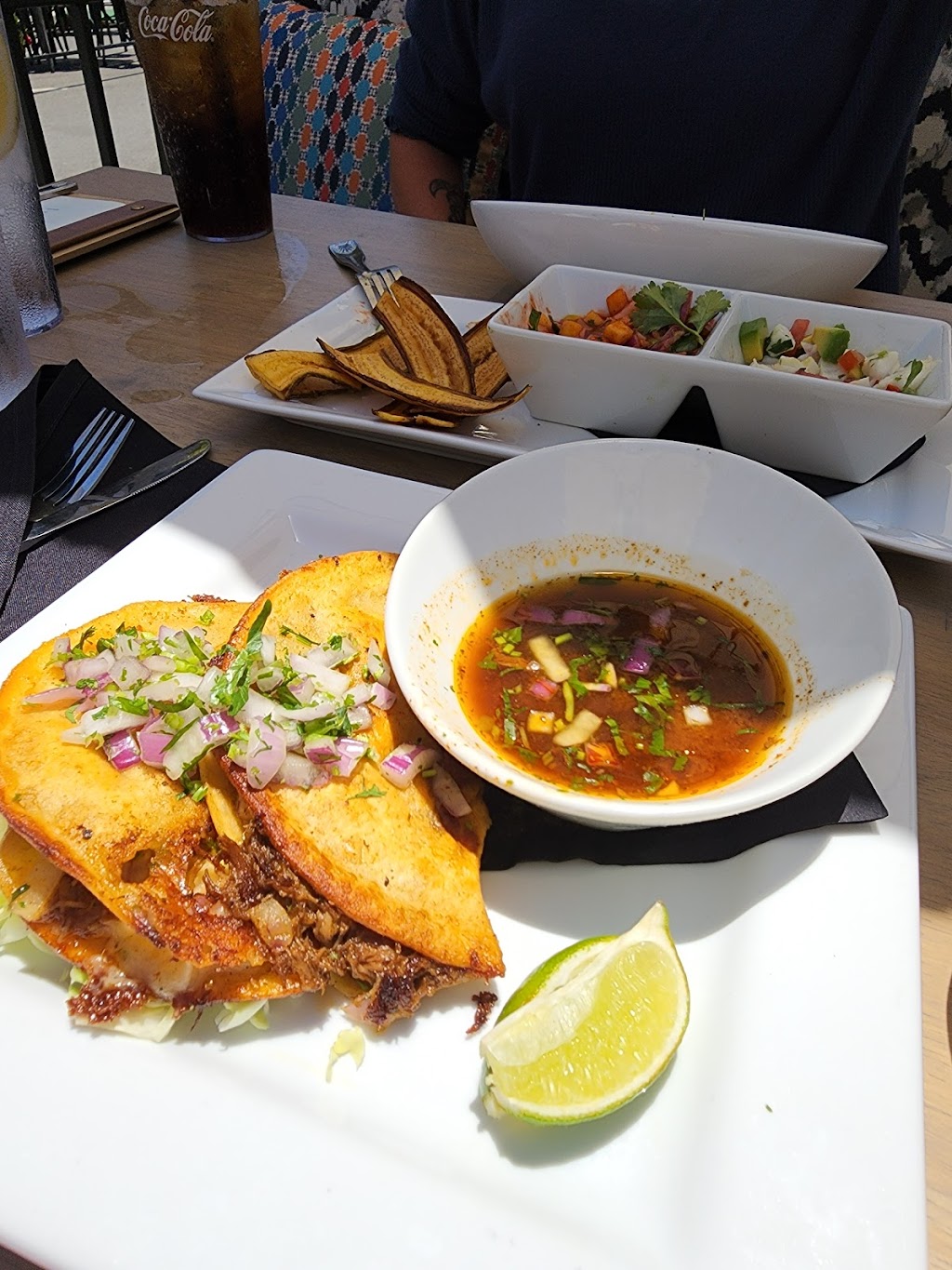 Sandbar Cocina y Tequila | restaurant | 221 Main St, Huntington Beach, CA 92648, USA | 7144605423 OR +1 714-460-5423