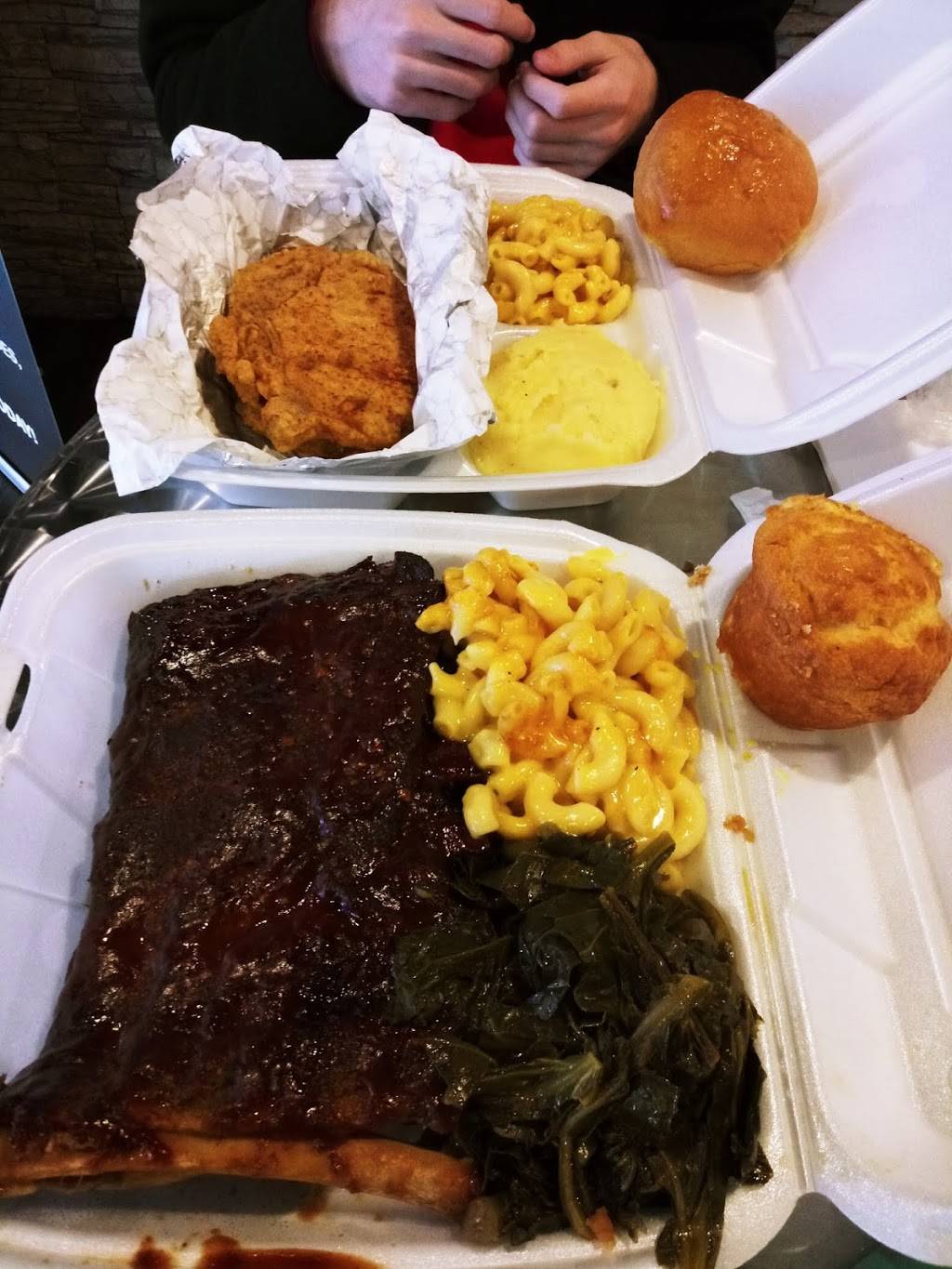 Southern Blues | restaurant | 8406 Harford Rd, Parkville, MD 21234, USA | 4106630300 OR +1 410-663-0300