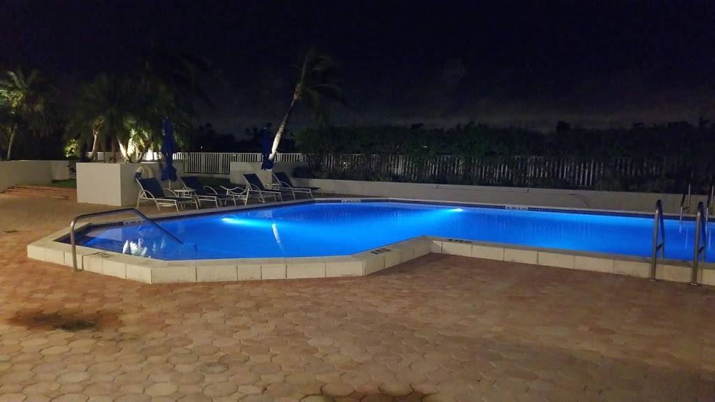 LEdito French Restaurant | restaurant | 5600 Collins Ave, Miami Beach, FL 33140, USA | 7865166259 OR +1 786-516-6259