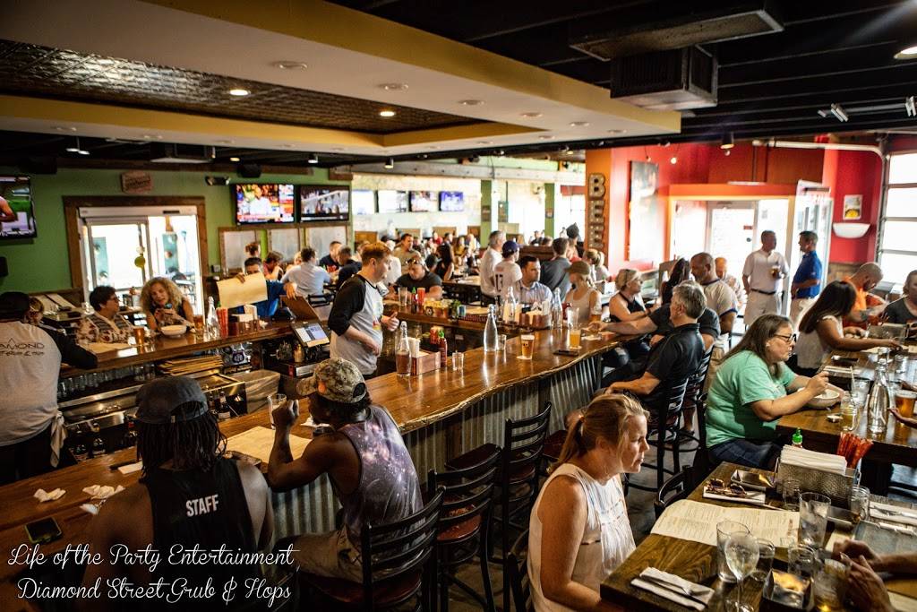 Diamond Street Grub and Hops | restaurant | 3922 Shelbyville Rd, Louisville, KY 40207, USA | 5027095113 OR +1 502-709-5113