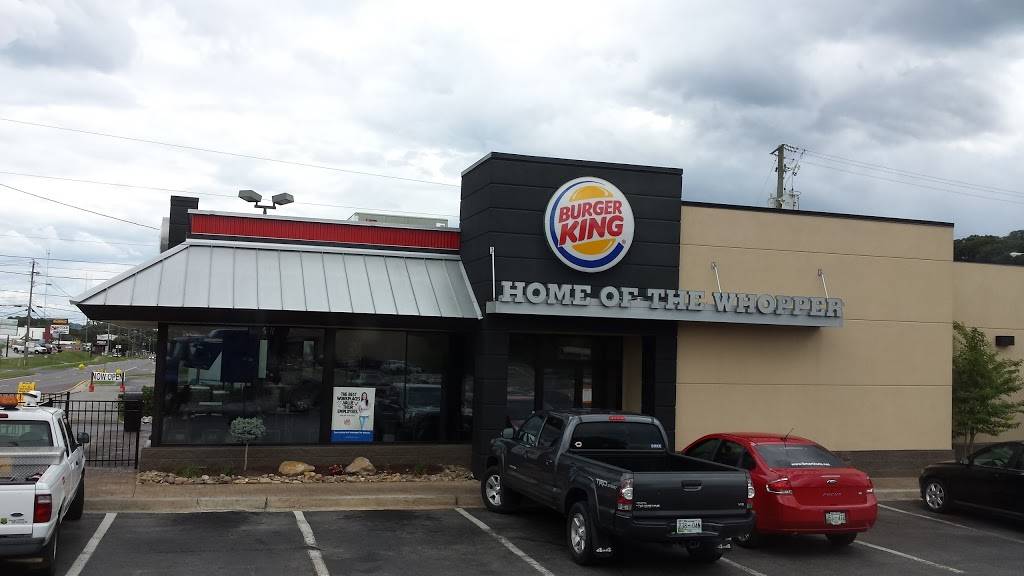 Burger King | restaurant | 5310 N Middlebrook Pike, Knoxville, TN 37921, USA | 8655580190 OR +1 865-558-0190