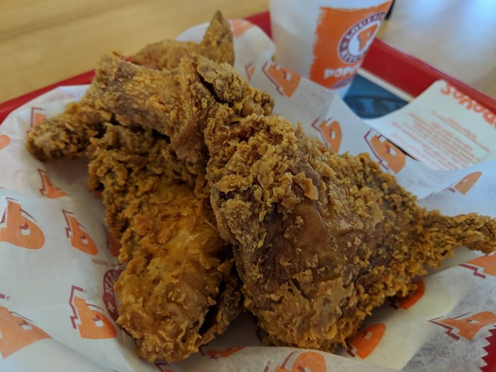 Popeyes Louisiana Kitchen | restaurant | 110 Jamacha Road, El Cajon, CA 92019, USA | 6194413355 OR +1 619-441-3355