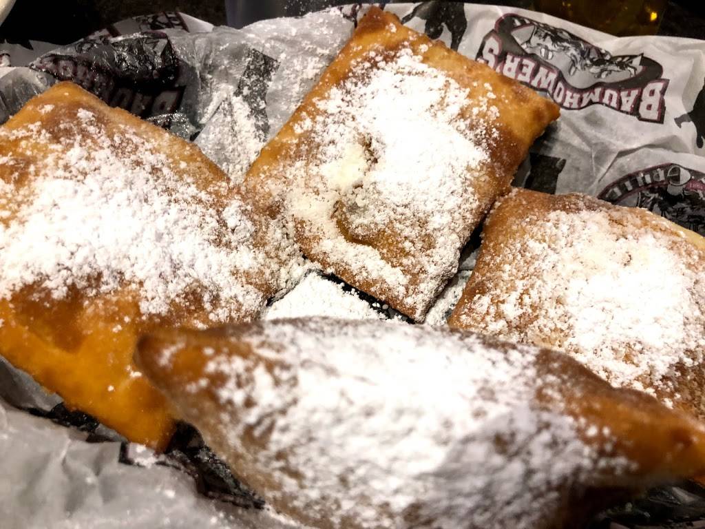 Baumhowers Victory Grille | restaurant | 2353 Bent Creek Rd, Auburn, AL 36830, USA | 3342464180 OR +1 334-246-4180