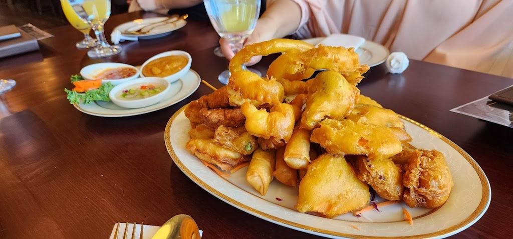 Thai Villa Cuisine | restaurant | 10572 E 96th St, Fishers, IN 46037, USA | 3172887490 OR +1 317-288-7490