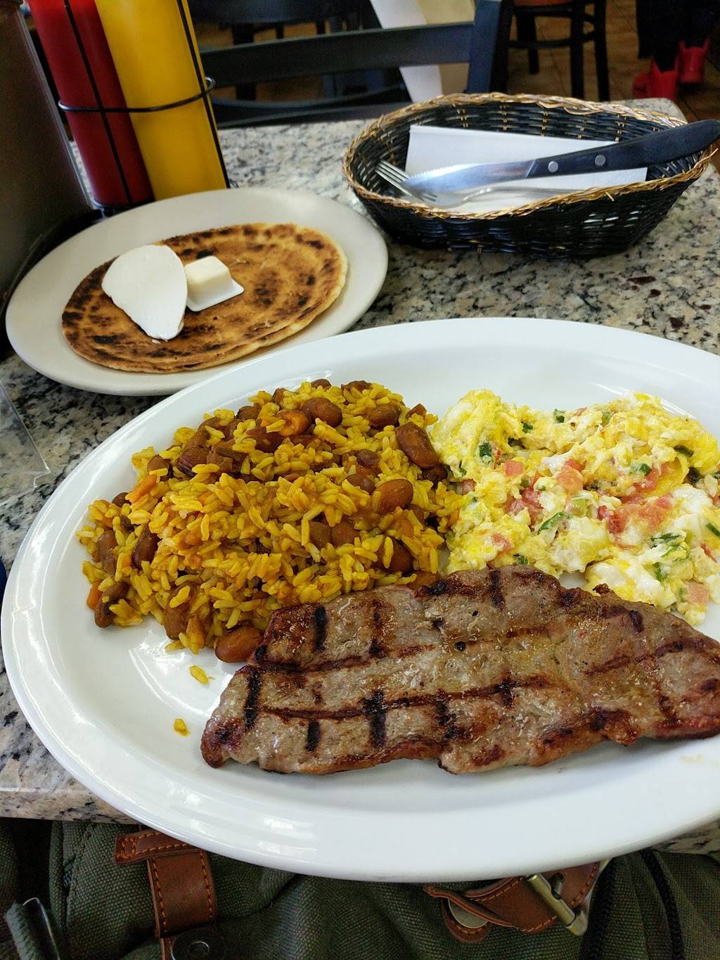 Mi Rancho | restaurant | 45 Meridian St, Boston, MA 02128, USA | 6175610205 OR +1 617-561-0205