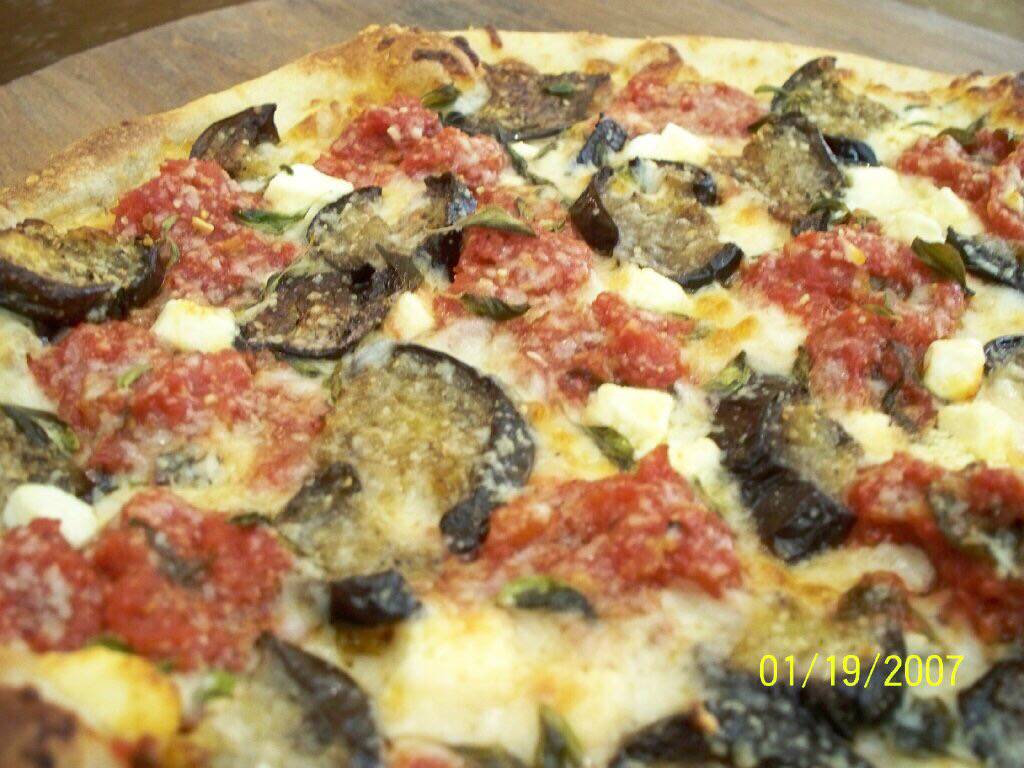 Harrys Bishops Corner Pizza Napoletana | restaurant | 732 N Main St, West Hartford, CT 06117, USA | 8602360400 OR +1 860-236-0400