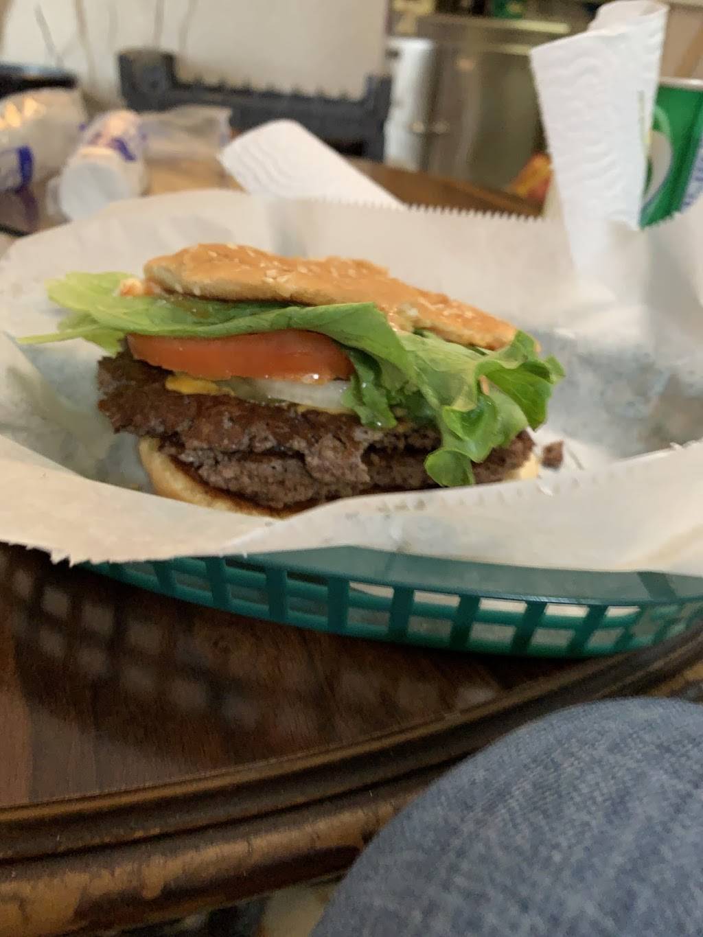 Dairy Master | restaurant | 516 Madison Ave, Madison, IL 62060, USA | 6188761833 OR +1 618-876-1833