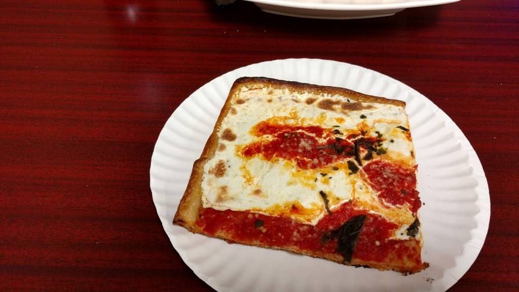 La Tombola | restaurant | 42 NJ-34, Old Bridge, NJ 08857, USA | 7329522222 OR +1 732-952-2222