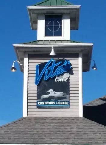 Vitas Cafe & Castaway Lounge | restaurant | 632 Lake Dr, Coldwater, MI 49036, USA | 5172386228 OR +1 517-238-6228