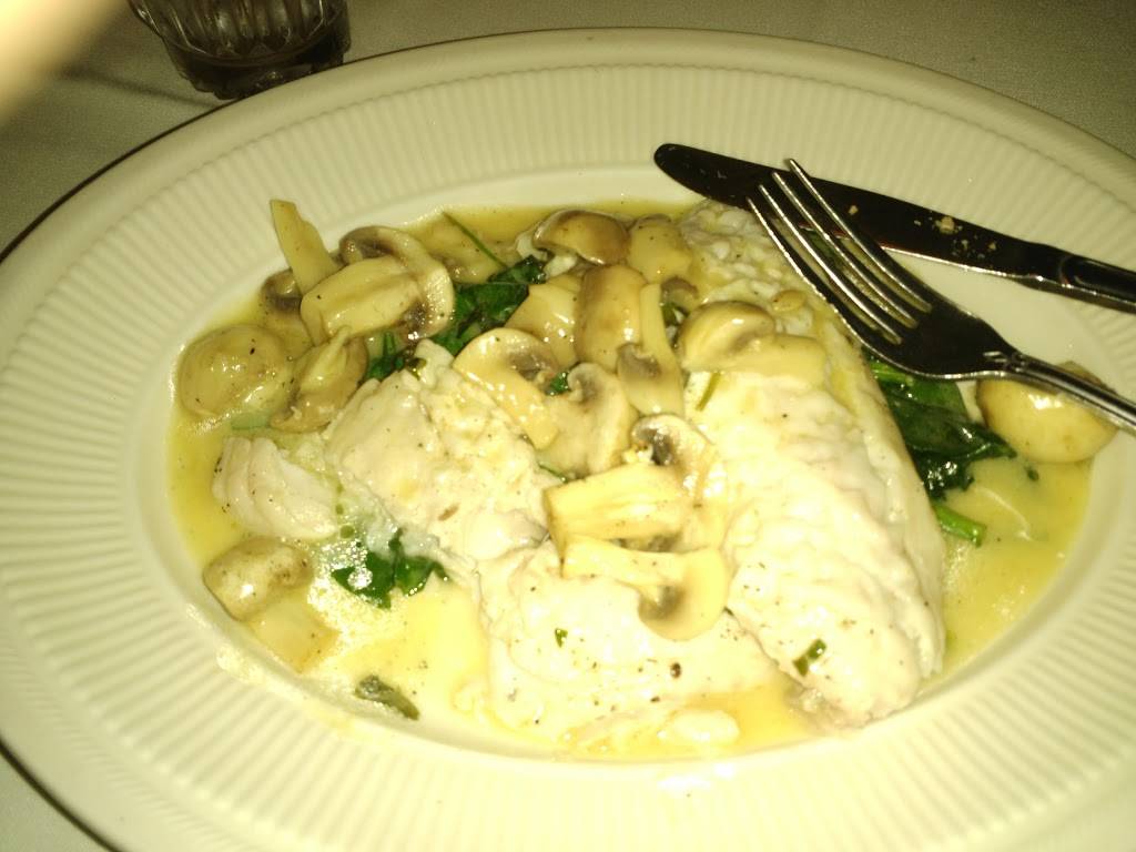 Sorrento Italian Restaurant | restaurant | 6943 St Augustine Rd, Jacksonville, FL 32217, USA | 9046369196 OR +1 904-636-9196