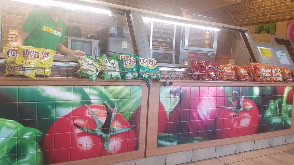 Subway Restaurants | restaurant | Basswood Retail Plaza, 3088 Basswood Blvd Suite # 100, Fort Worth, TX 76137, USA | 8173064906 OR +1 817-306-4906