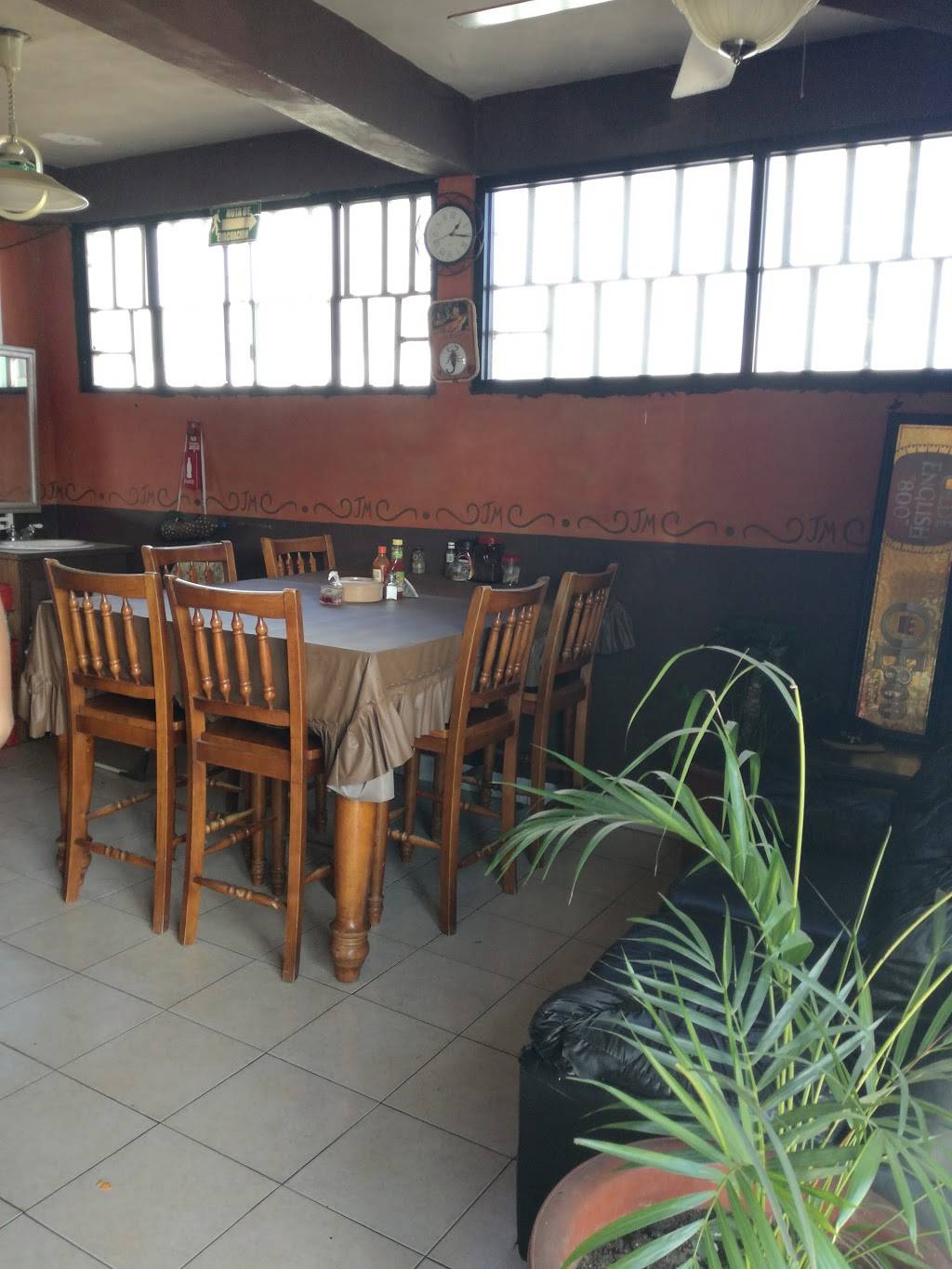 Restaurant De Comida Mexicana "JM" | restaurant | 22637, Cedro 7491, Valle del Rubi Secc Terrazas, 22637 Tijuana, B.C., Mexico | 016646370002 OR +52 664 637 0002