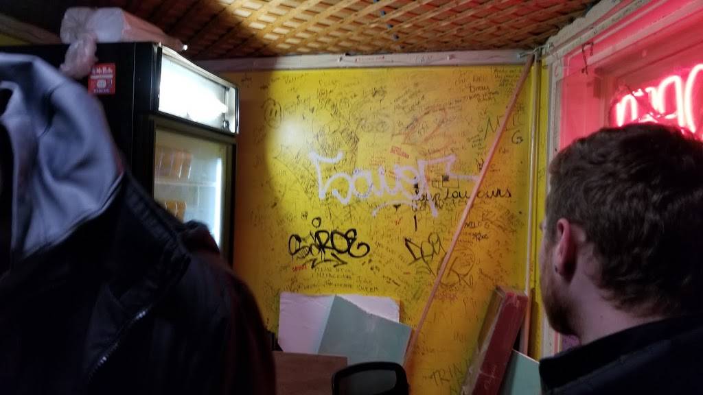 Mother Cluckers | restaurant | 2348 N High St, Columbus, OH 43202, USA | 6142911010 OR +1 614-291-1010