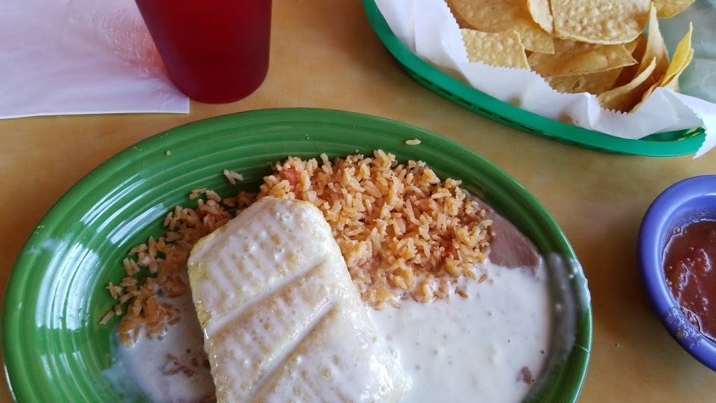 El Camino Real | restaurant | 1398 E Old Hwy 40, Odessa, MO 64076, USA | 8162305595 OR +1 816-230-5595
