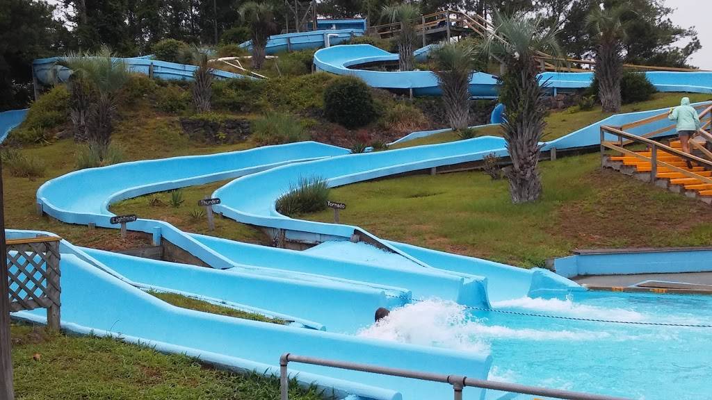 Mankins Causeway Cafe | cafe | 3397 Holden Beach Rd SW, Supply, NC 28462, USA | 9108463430 OR +1 910-846-3430