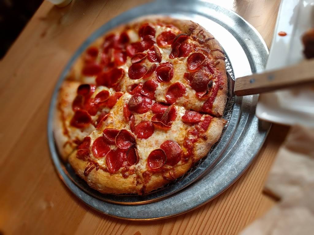 Jersey Girl Pizza | restaurant | 3183 NW Glencoe Rd, Hillsboro, OR 97124, USA | 5034300205 OR +1 503-430-0205