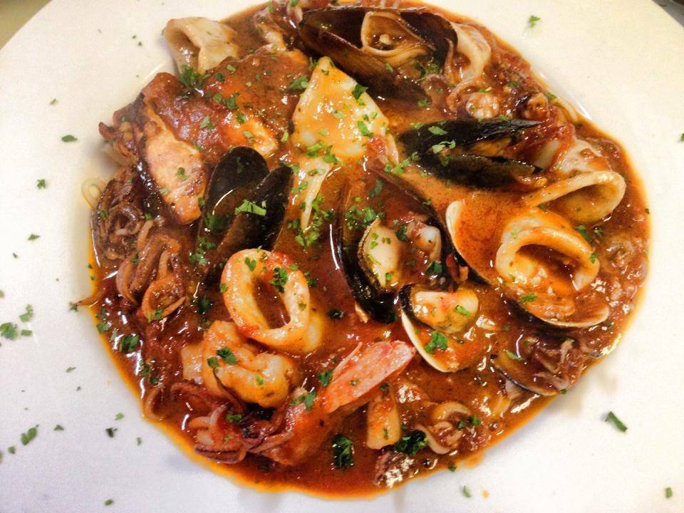 Franks Ristorante & Pizzeria | restaurant | 3054 Stony Point Rd, Richmond, VA 23235, USA | 8045601613 OR +1 804-560-1613