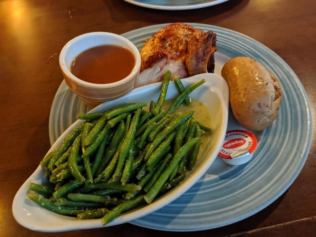 Swiss Chalet | restaurant | 2155 Leanne Blvd, Mississauga, ON L5K 2K8, Canada | 9058222040 OR +1 905-822-2040