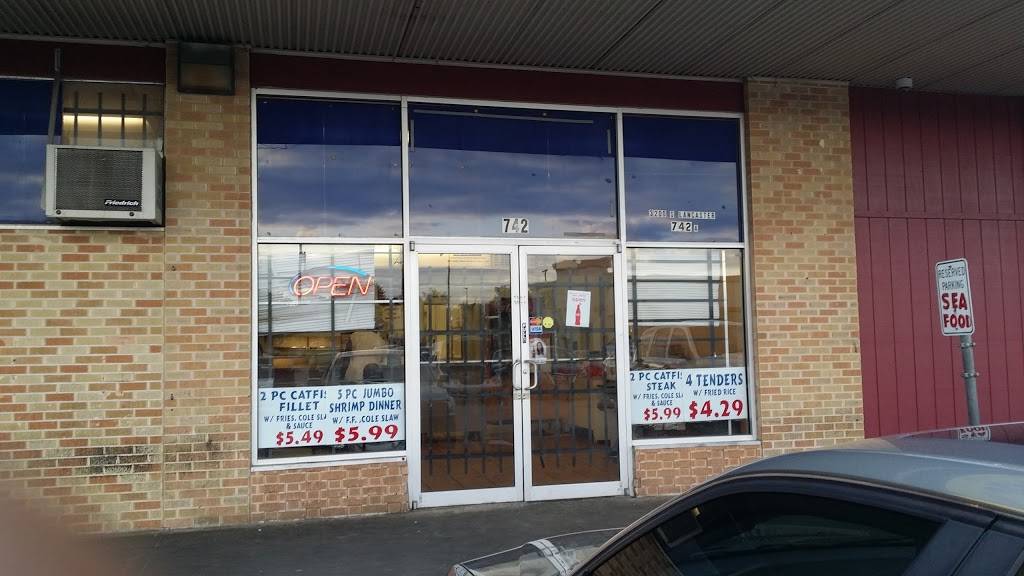 Tomorrow Seafood | restaurant | 3200 S Lancaster Rd #742, Dallas, TX 75216, USA | 2143719003 OR +1 214-371-9003