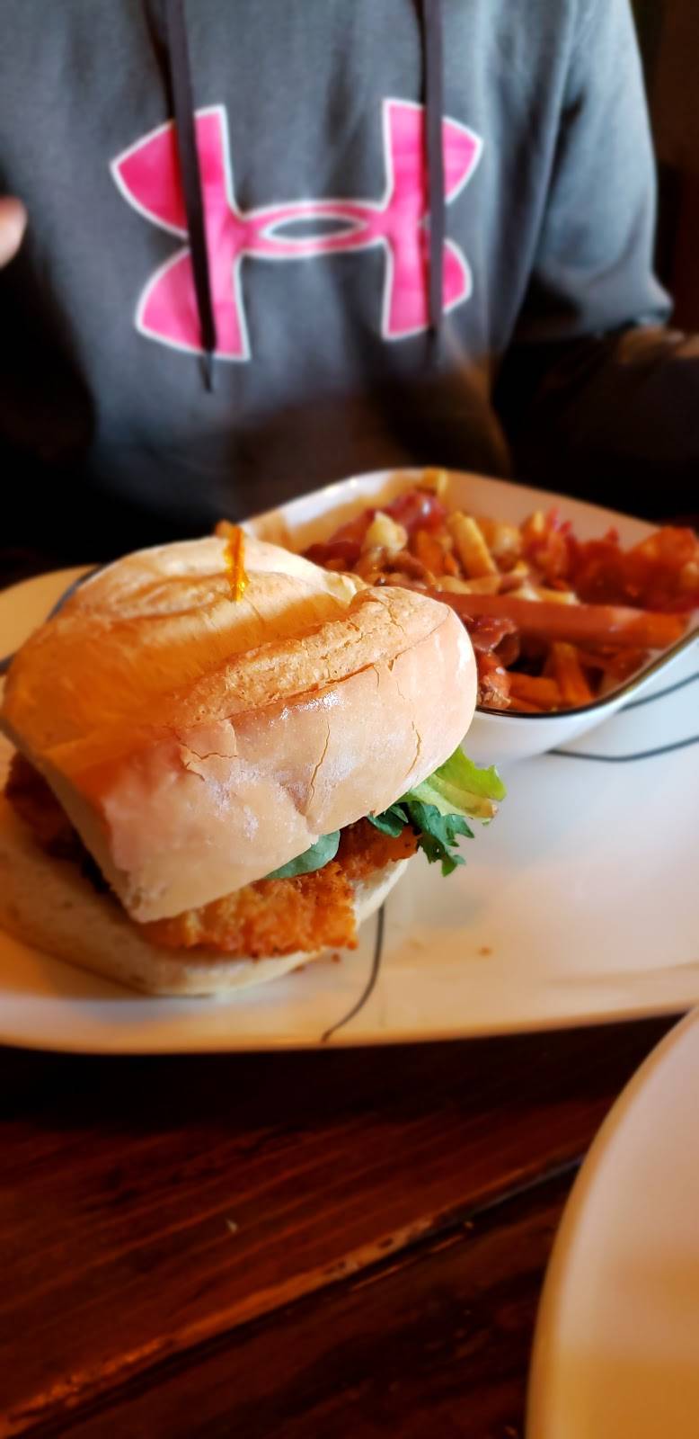 Stonewater Pub | restaurant | 490 Stone Street South lower, Gananoque, ON K7G 2A4, Canada | 6133822116 OR +1 613-382-2116