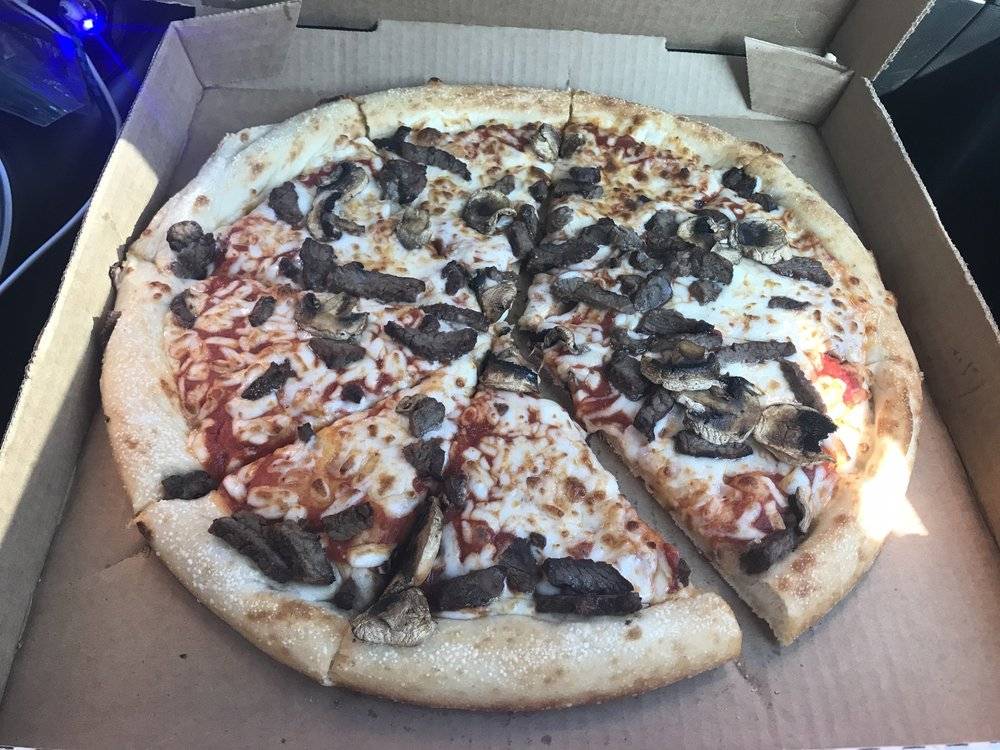 Pizza Loca | meal delivery | 2429 W McFadden Ave Ste 16, Santa Ana, CA 92704, USA | 7147521001 OR +1 714-752-1001