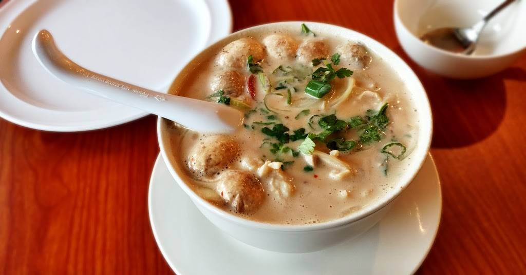 Pikul Thai Bistro | restaurant | 1305 Gateway Blvd Suite E5, Fairfield, CA 94533, USA | 7078035338 OR +1 707-803-5338