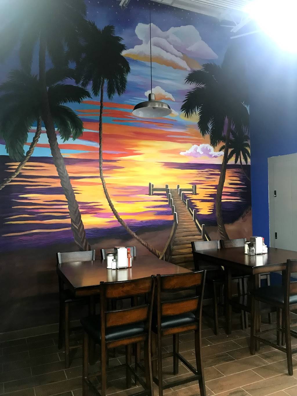 Bia’s Café Marianao | restaurant | 6401 W Addison St, Chicago, IL 60634, USA | 7736573128 OR +1 773-657-3128