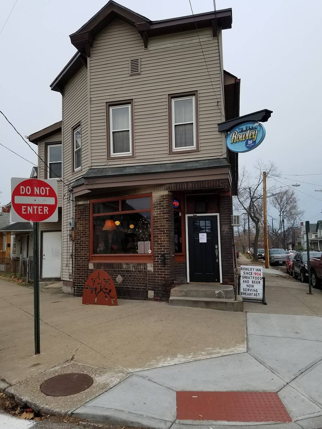 Rowley Inn | restaurant | 1104 Rowley Ave, Cleveland, OH 44109, USA | 2167955345 OR +1 216-795-5345